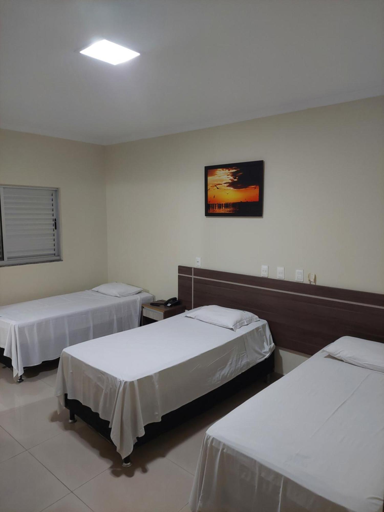 Apoema Hotel Cuiabá Esterno foto