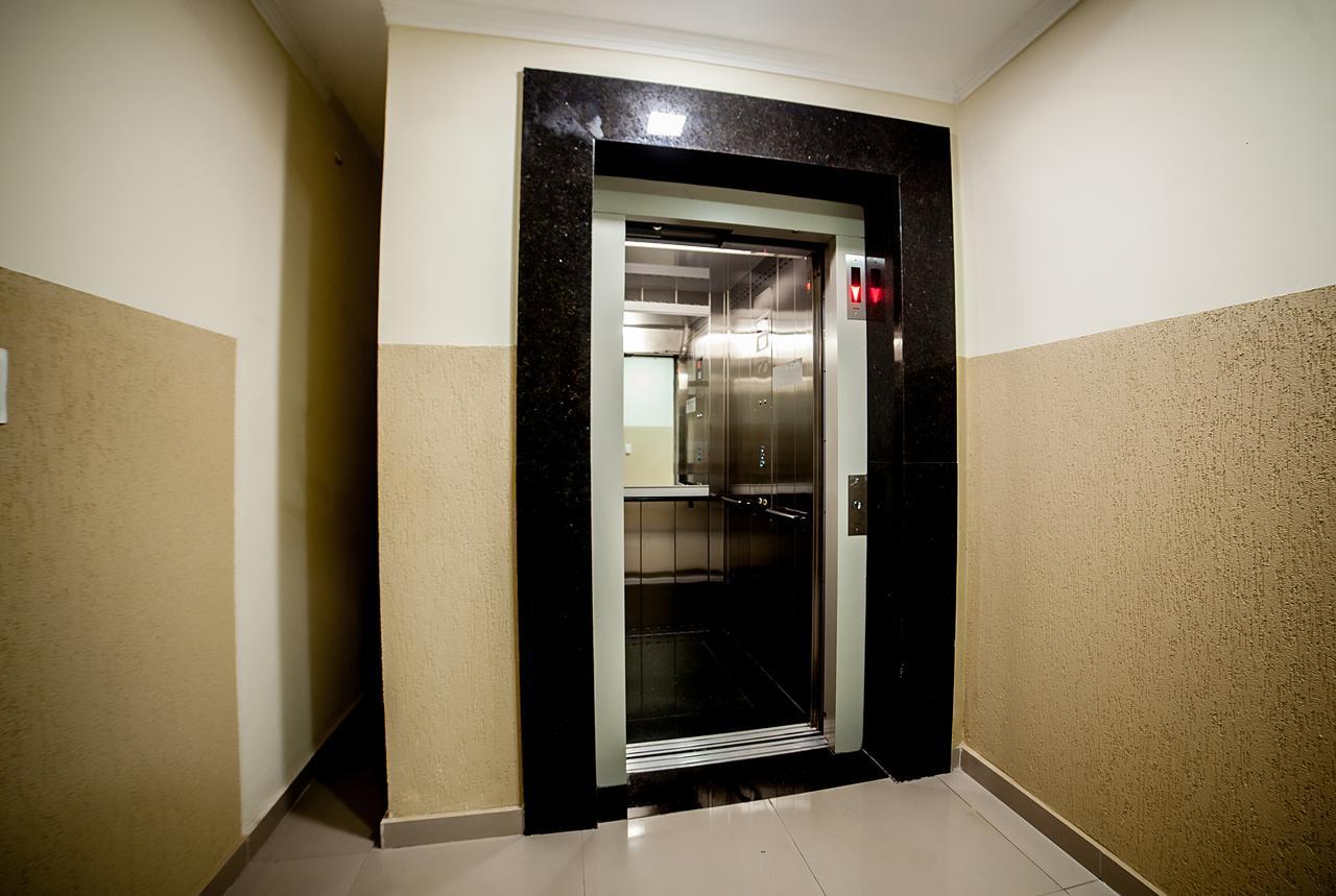 Apoema Hotel Cuiabá Esterno foto